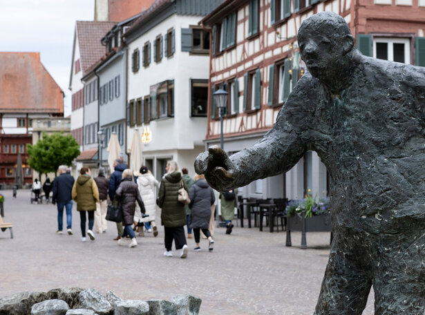 Gruppe bei der Stadtführung durch Bad Saulgau