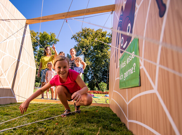 Happy Family Day Rollende Kinderturnwelt