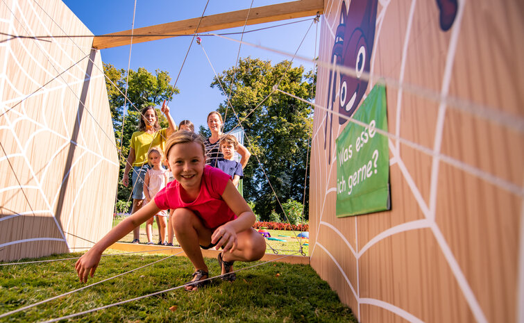 Happy Family Day Rollende Kinderturnwelt